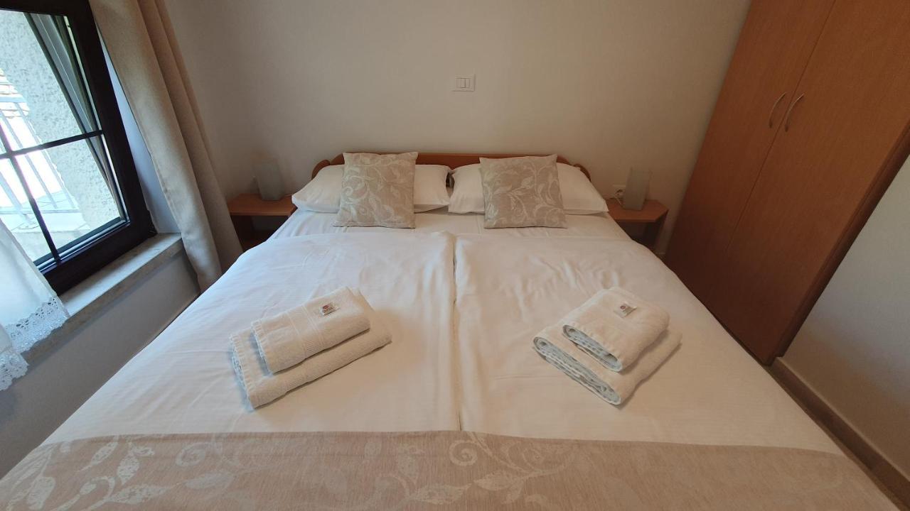 Apartment Laurus Порторож Екстер'єр фото